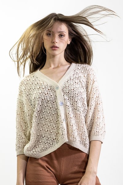 Cardigan ajour in cotone e lino