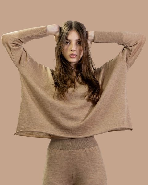 Maglia girocollo in fresco di lana